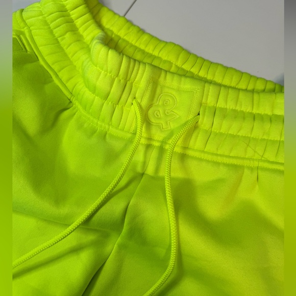 LOVE&SPORTS Neon Fleece Varsity Shorts SZ small 4/6 NEW! - Picture 8 of 16